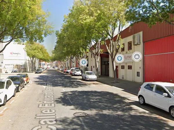 Local en Calle d'Eduard Marquina, Canyadó - Foto 1