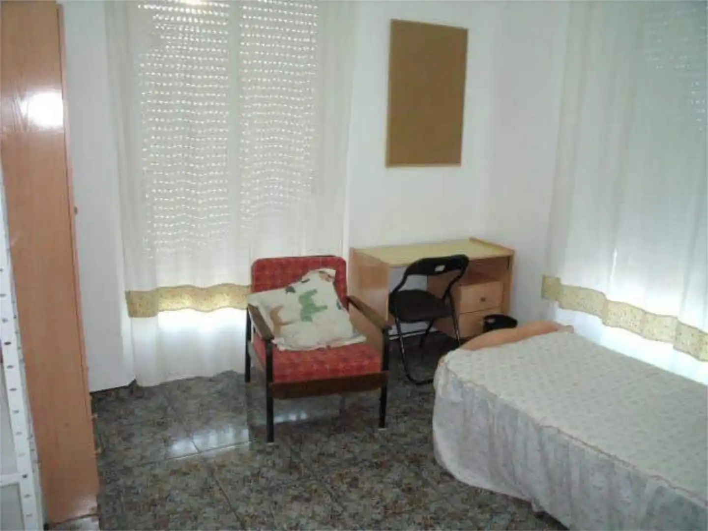 Piso en 3DORMITORIOS JUNTO CERVEZAS ALHAMBR - Foto 6