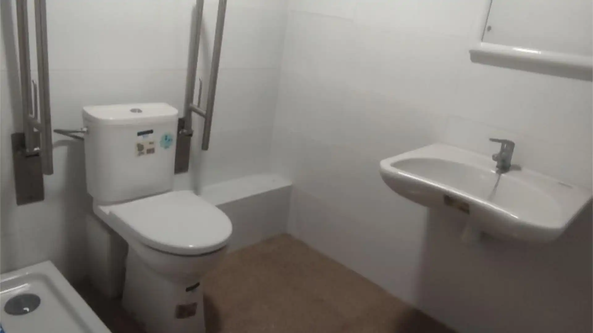 Piso en  Carrer del Doctor Olóriz 73 - Foto 2