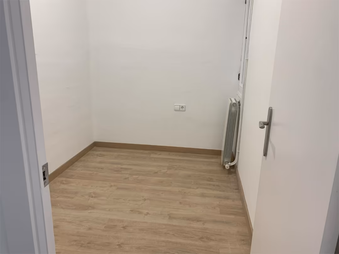 Piso en  Carrer d'Enric Prat de la Riba 24 - Foto 5