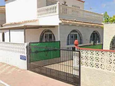 Casa adosada en los narejos - Foto 1