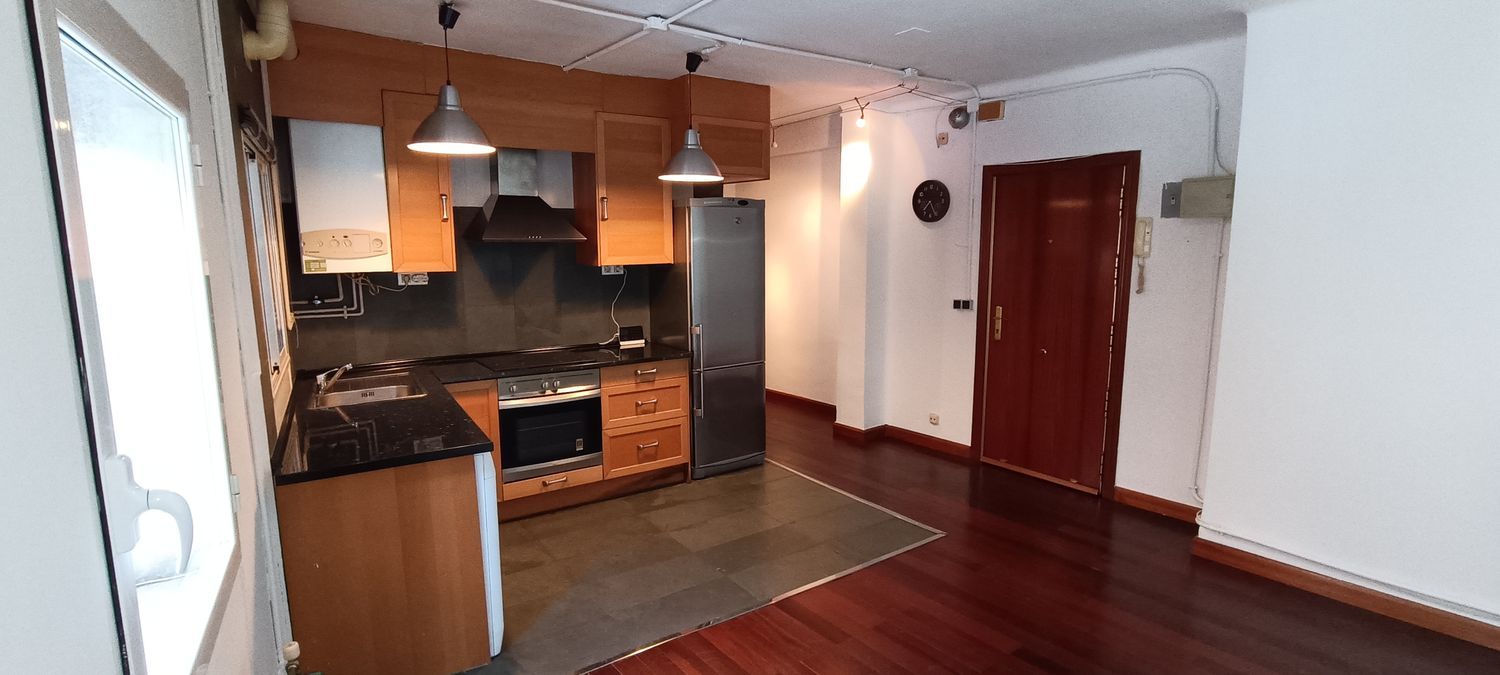 Piso en Barrio Numancia - Foto 2