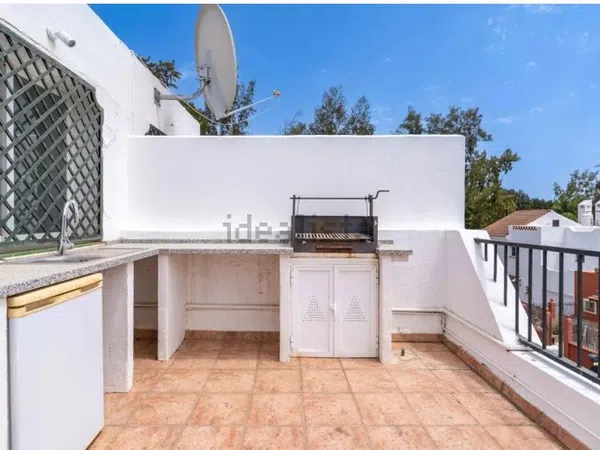 Chalet adosado en Barrio Los Naranjos - Foto 26