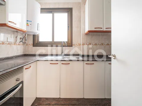 Piso en calle de la Serra d'Agullent - Foto 12