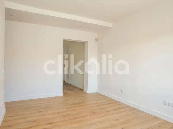 Piso en calle Alfonso X el Sabio - Foto 4