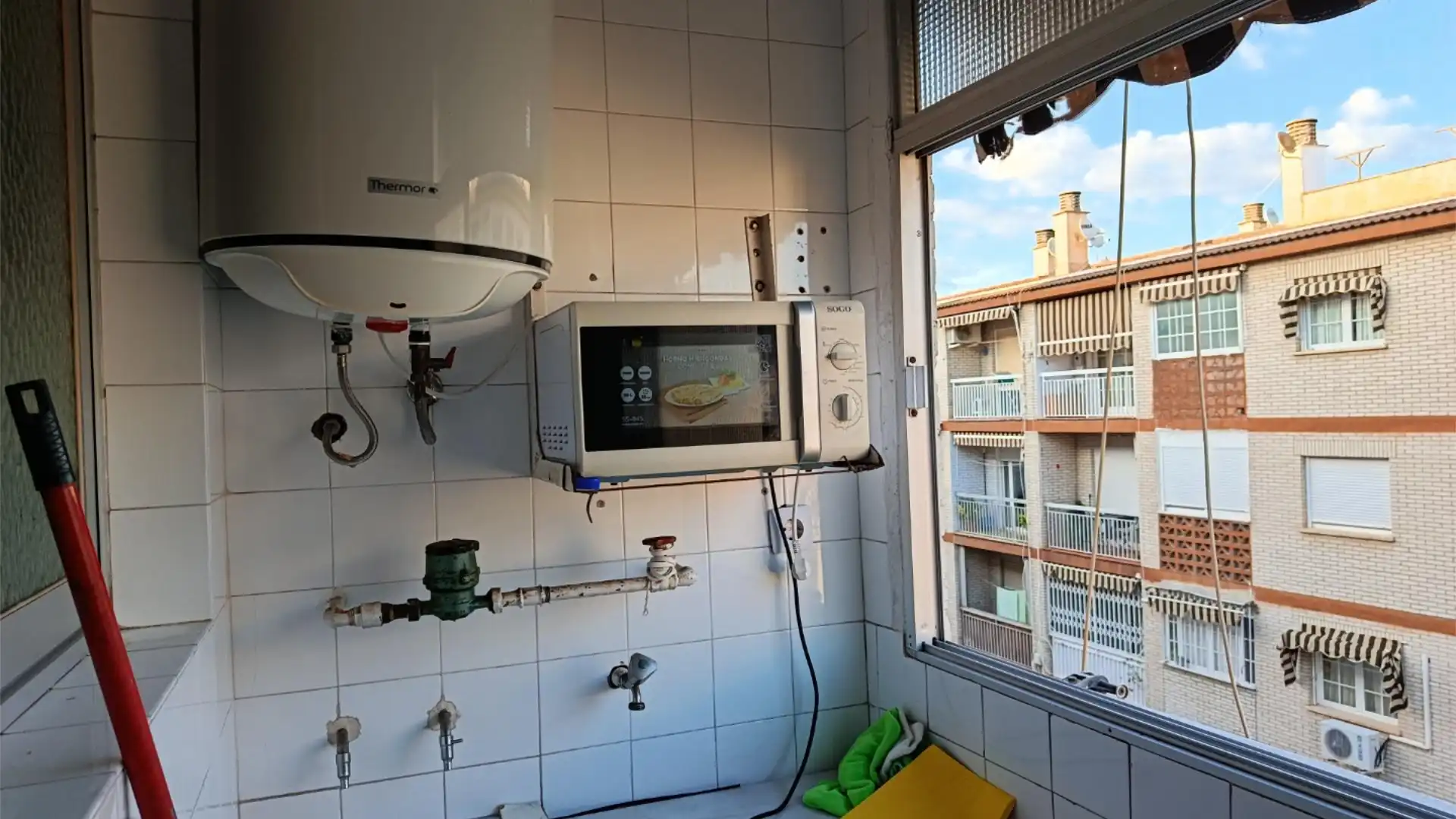 Piso en  Calle Profesor Manuel Garzón Pareja 8 - Foto 9