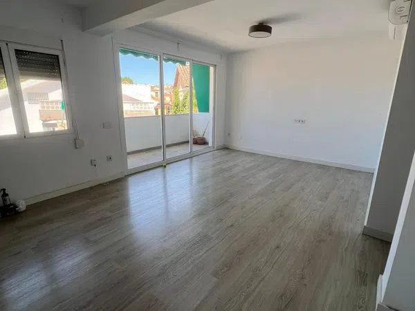 Piso en Avenida Juan Sebastián Elcano, 129 - Foto 3
