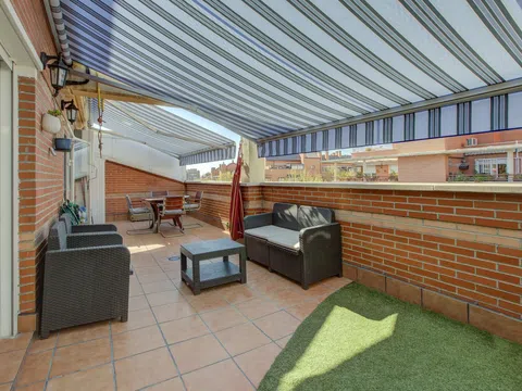 Ático en calle del Congosto, 47