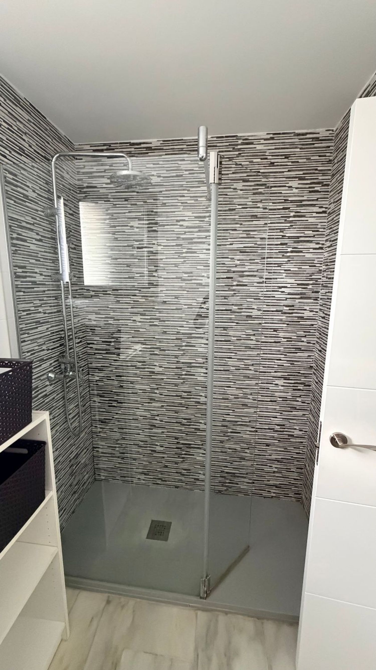 Piso en calle Guzmán el Bueno, 9 - Foto 14