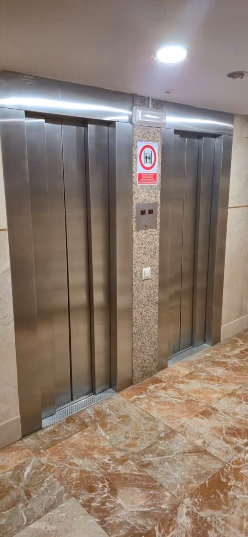 Piso en  Calle Cabo de San Vicente 4 - Foto 3