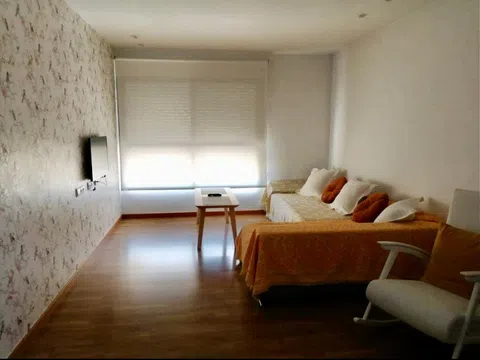 Piso en calle Aurora, 21