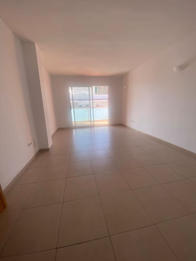 Piso en  Carrer de Can Fonoll 33 - Foto 9