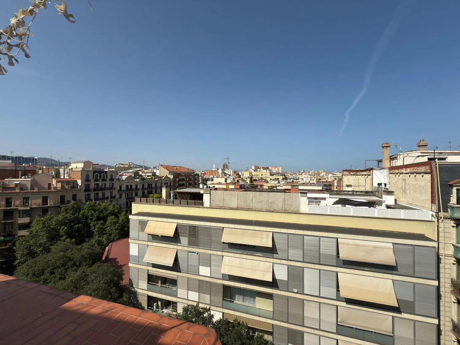 Ático en calle de Rocafort, 84 - Foto 4