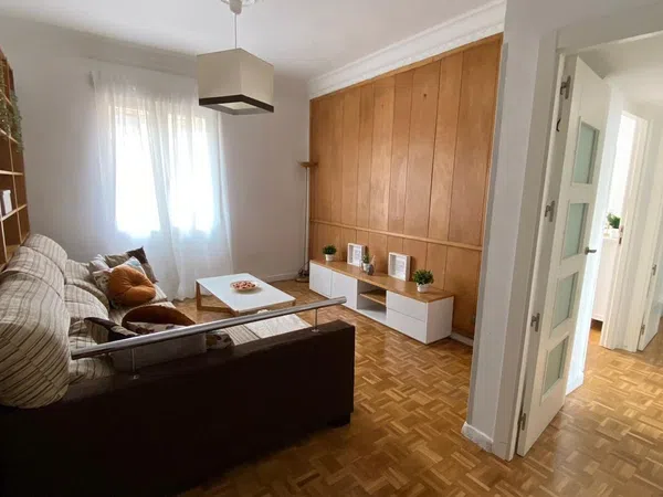 Piso en calle de Valderribas, 23