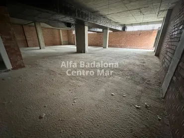 Local comercial en Badalona - Foto 12