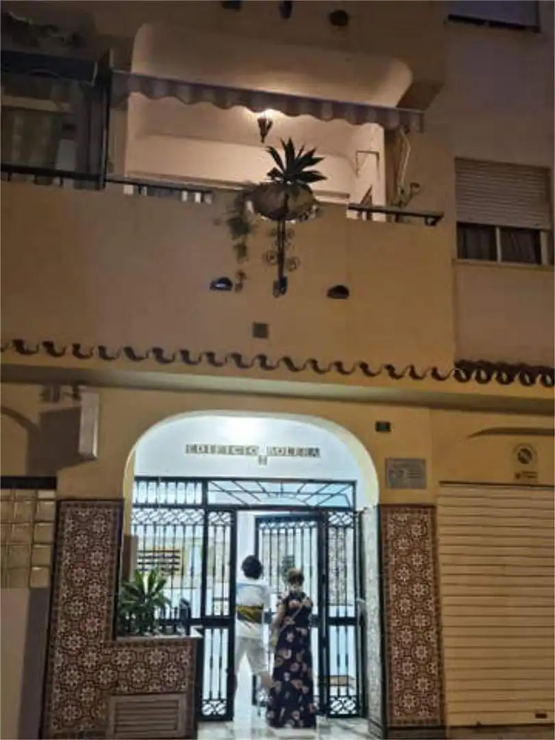 Piso en FUENGIROLA - Foto 4