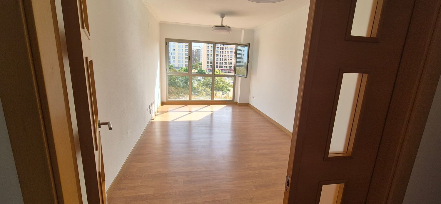 Piso en Calle Río Tus, 11, Zona Juan de Borbón - Foto 8
