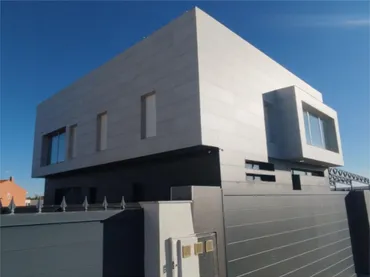 Chalet en  Ronda de Castilla Oeste 125 - Foto 1