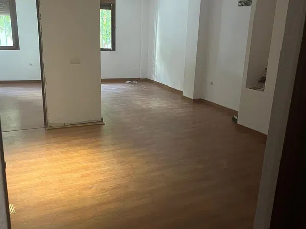 Piso en calle Doña María Coronel, 27