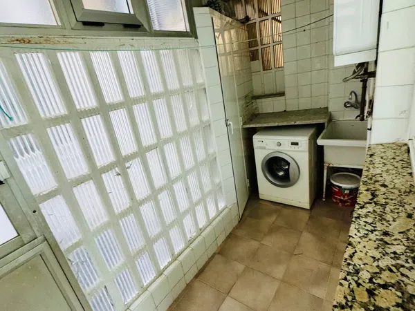 Piso en calle d'Hernán Cortés, 15 - Foto 5