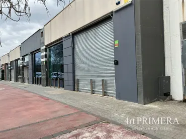 Local comercial en  Carrer Apel·les Mestres 1 - Foto 1