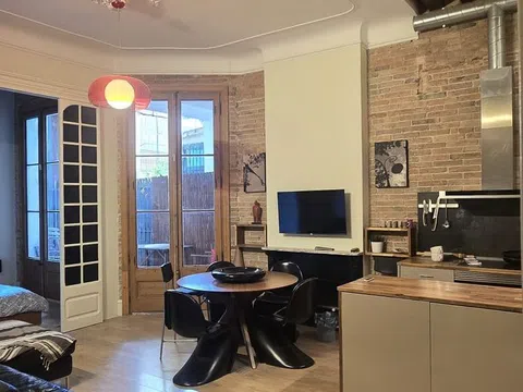 Piso en calle de Villarroel, 71