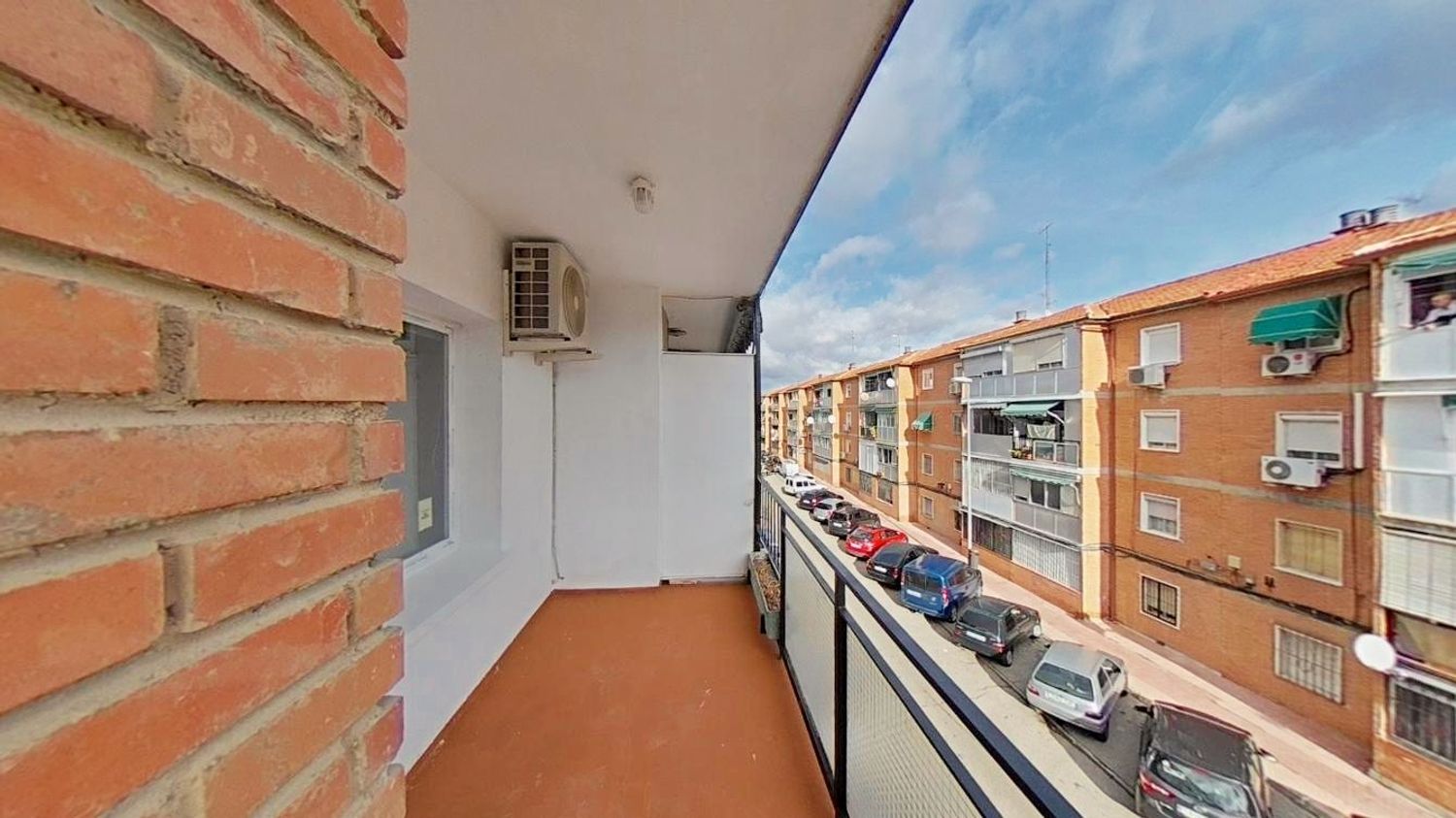 Piso en Reyes Católicos - Foto 2