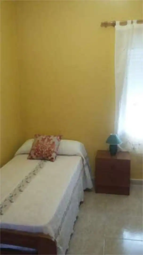 Piso en SOLO ESTUDIANTES. ZONA CIRCO ROMANO - Foto 4