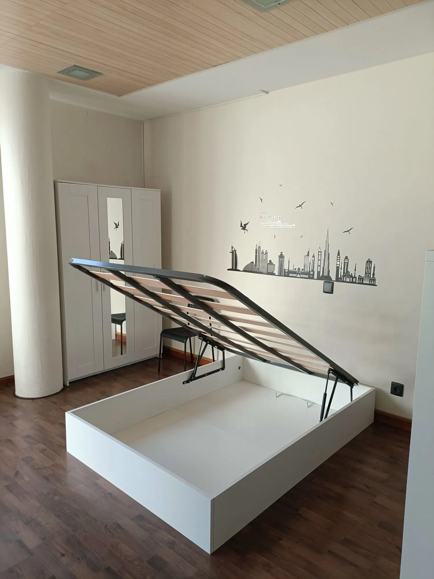 Estudio en avenida de la Industria, 37 - Foto 4