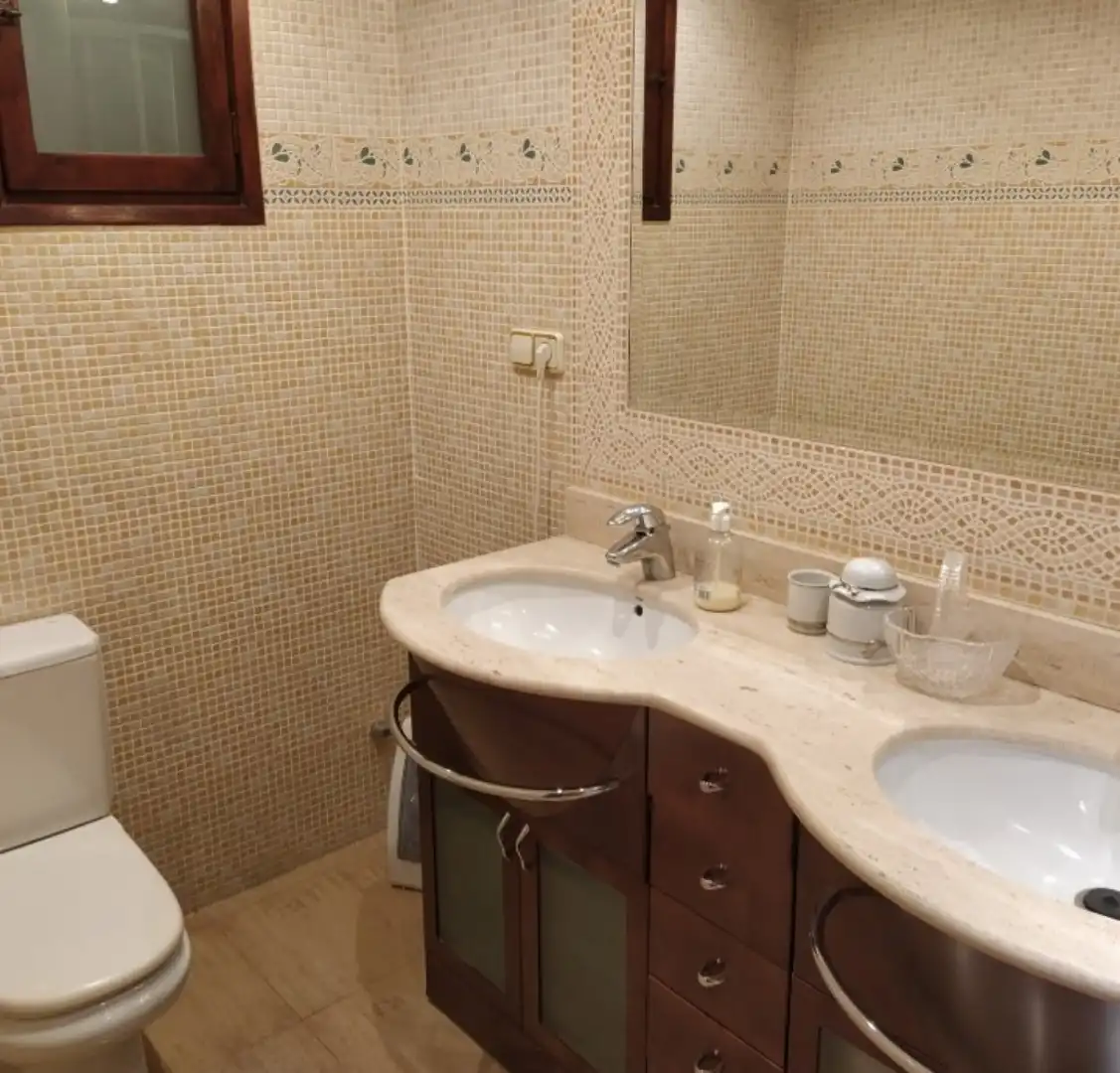 Piso en  Carrer de Campoamor 40 - Foto 6