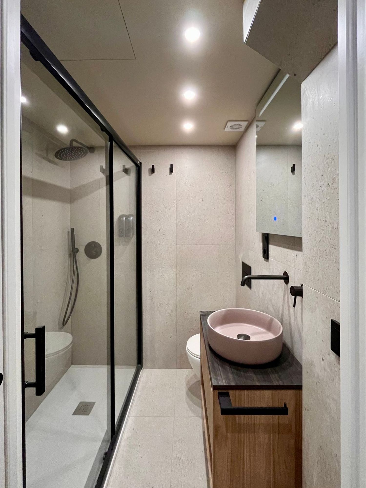 Estudio en calle San Vicente, 8 - Foto 6