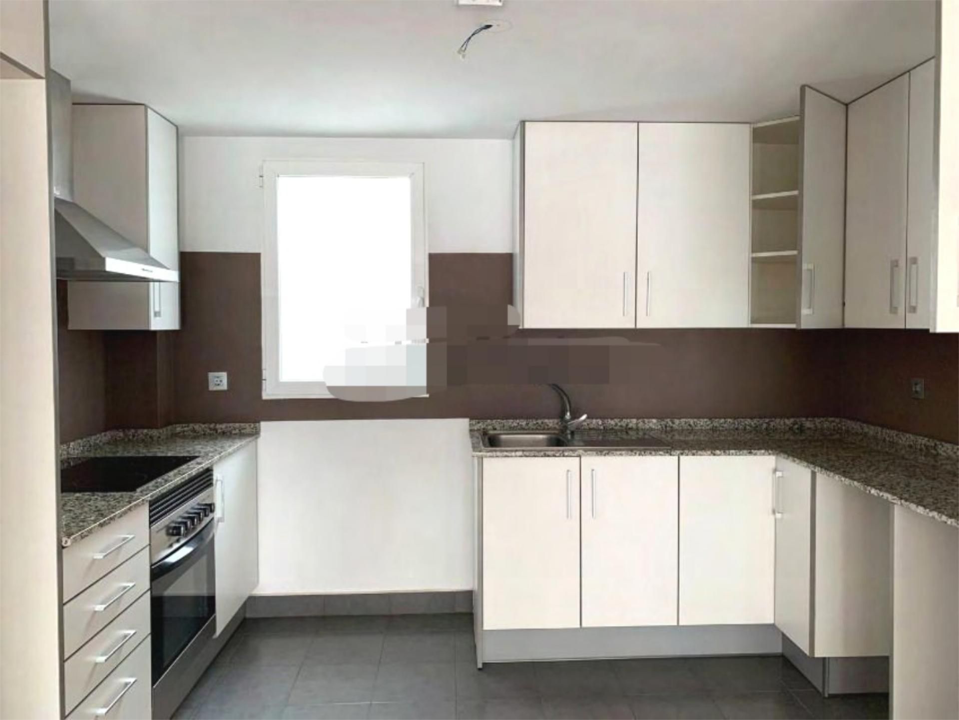 Piso en  Carrer de Bilbao 24 - Foto 2