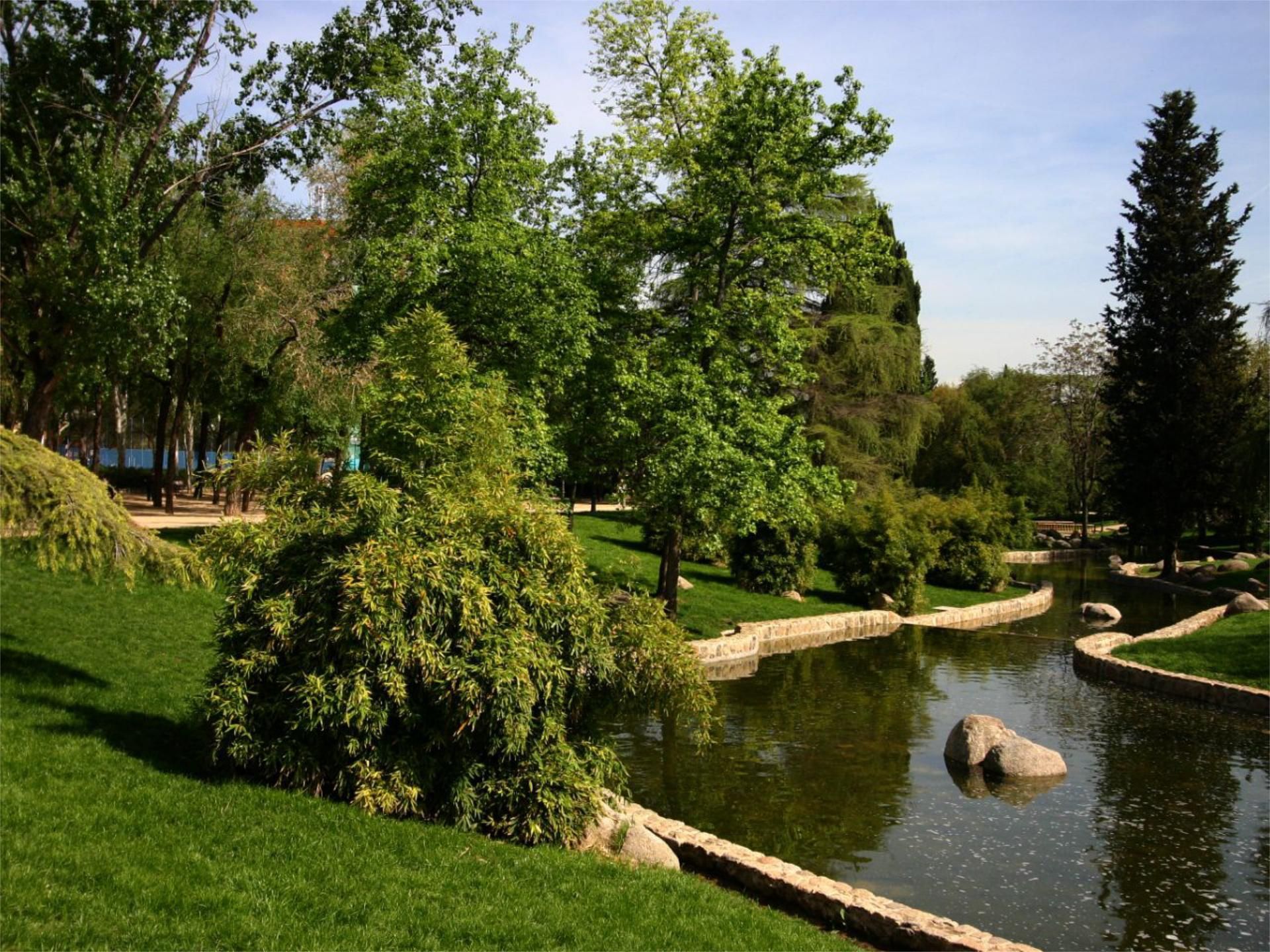 Piso en  Calle de Quero 5