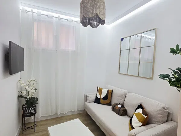 Piso en calle de Juan de Vera, 3