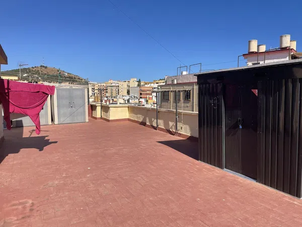 Piso en Calle Martínez Barrionuevo, 13, El Molinillo - Capuchinos - Foto 17