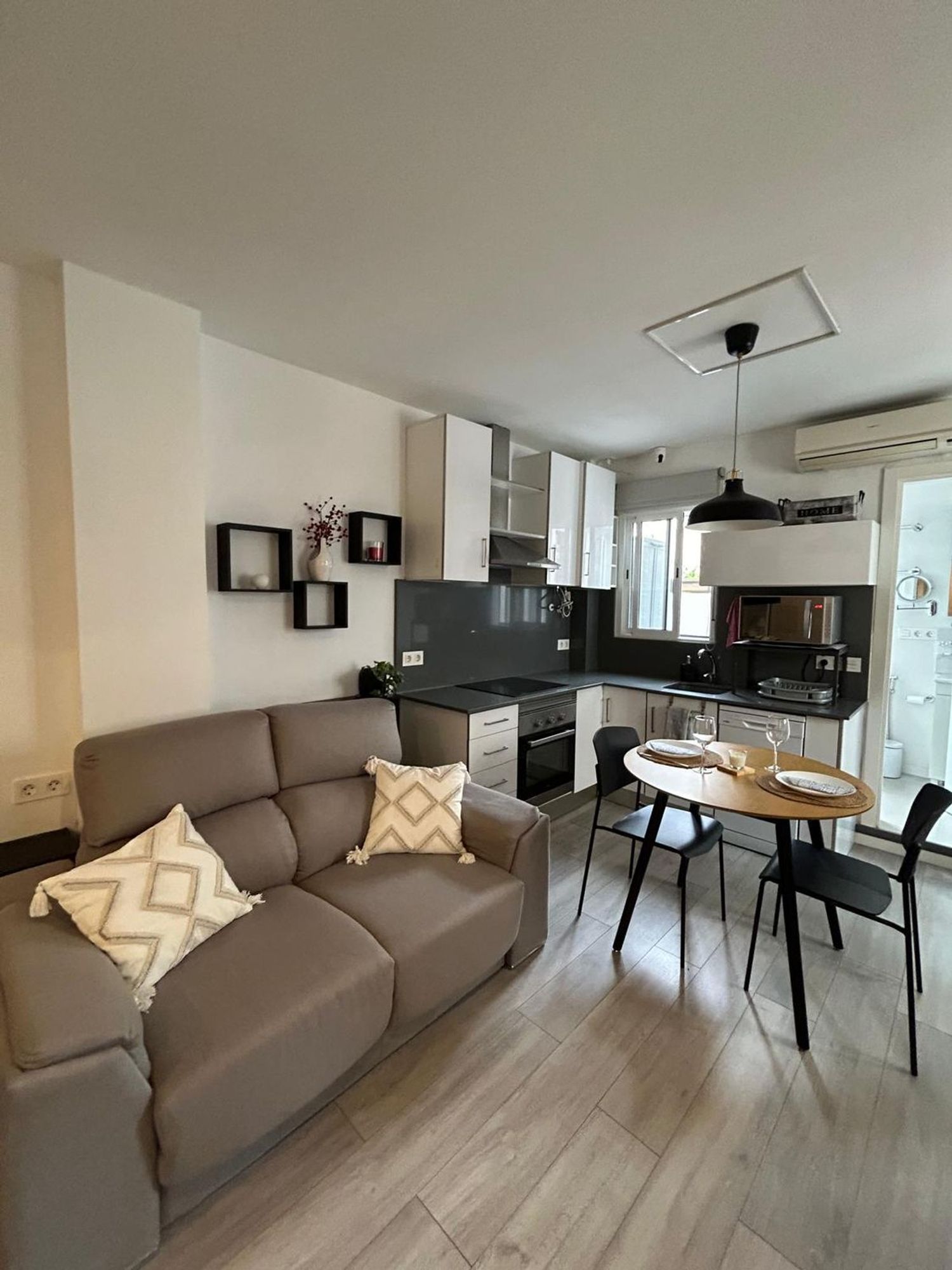 Estudio en calle del Doctor Gil i Morte, 16 - Foto 4