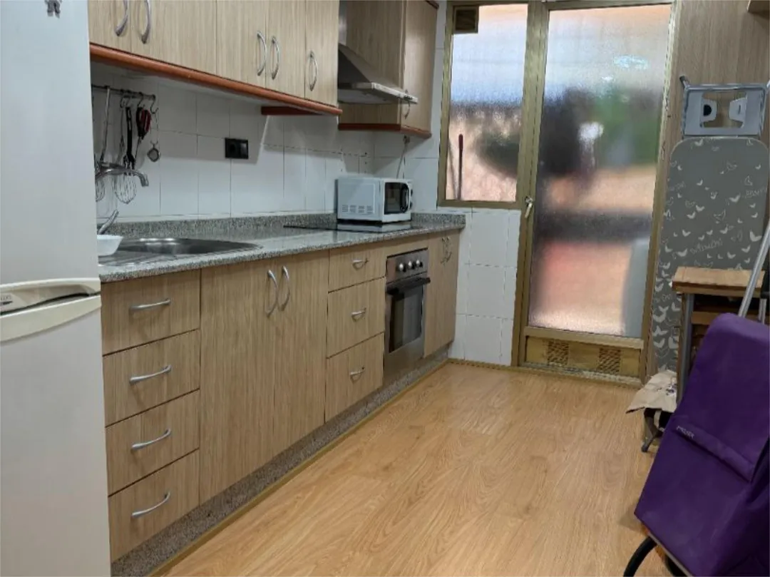 Piso en  Avenida Juan Antonio Perea 16 - Foto 8