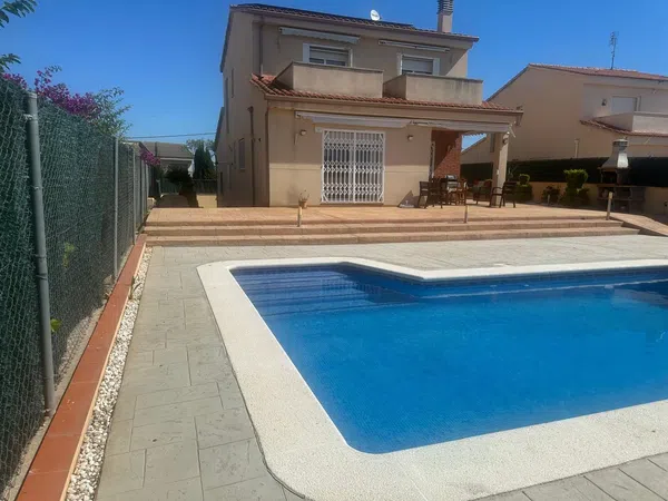 Casa o chalet independiente en Urbanizacion valldemar s/n - Foto 1