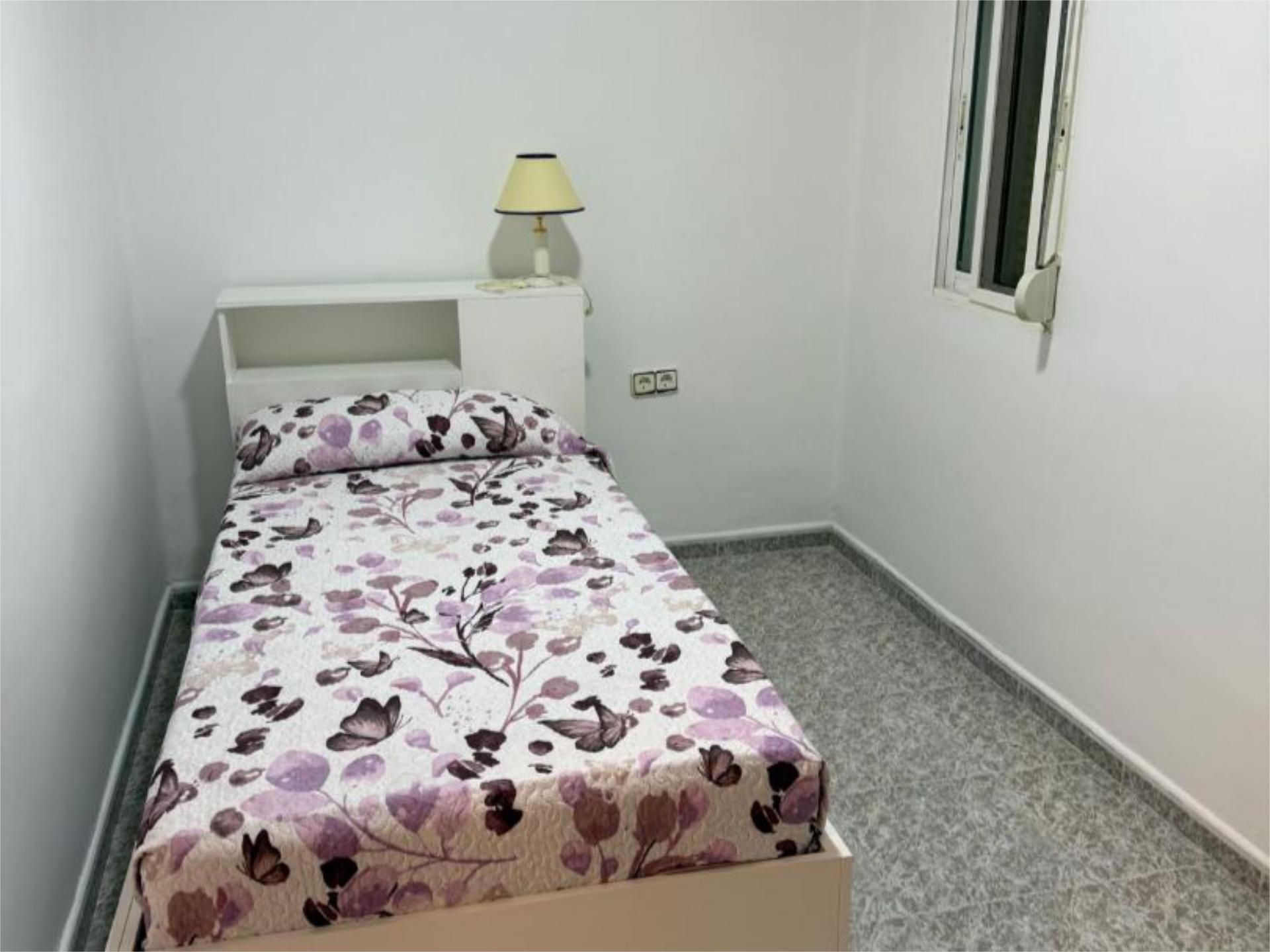 Piso en  Carrer de la Reina 40 - Foto 3