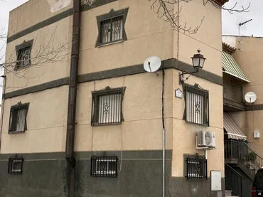 Casa adosada en  Camino de la Peza 23 - Foto 1