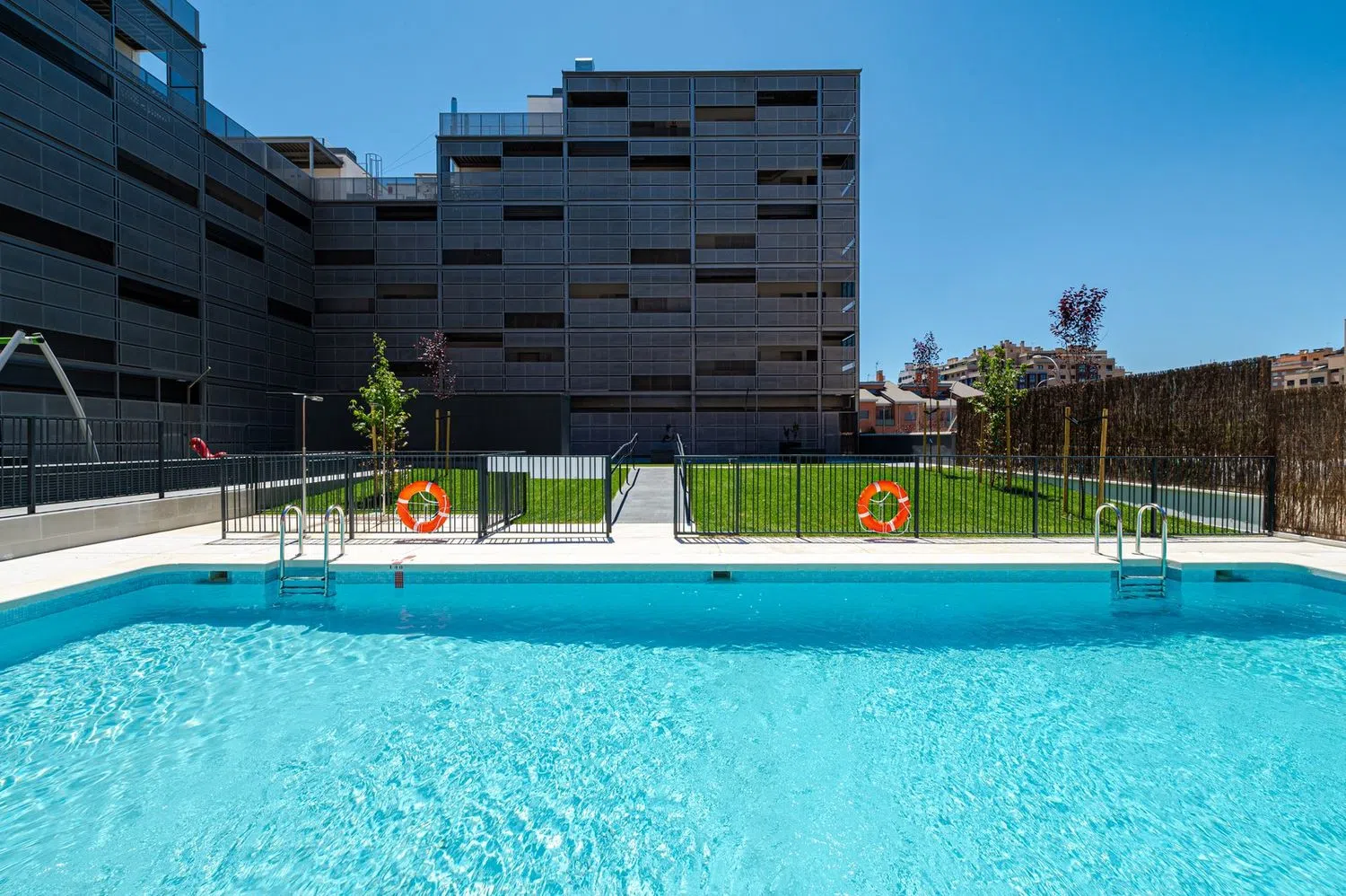 Piso en calle la Granja de San Ildefonso - Foto 2