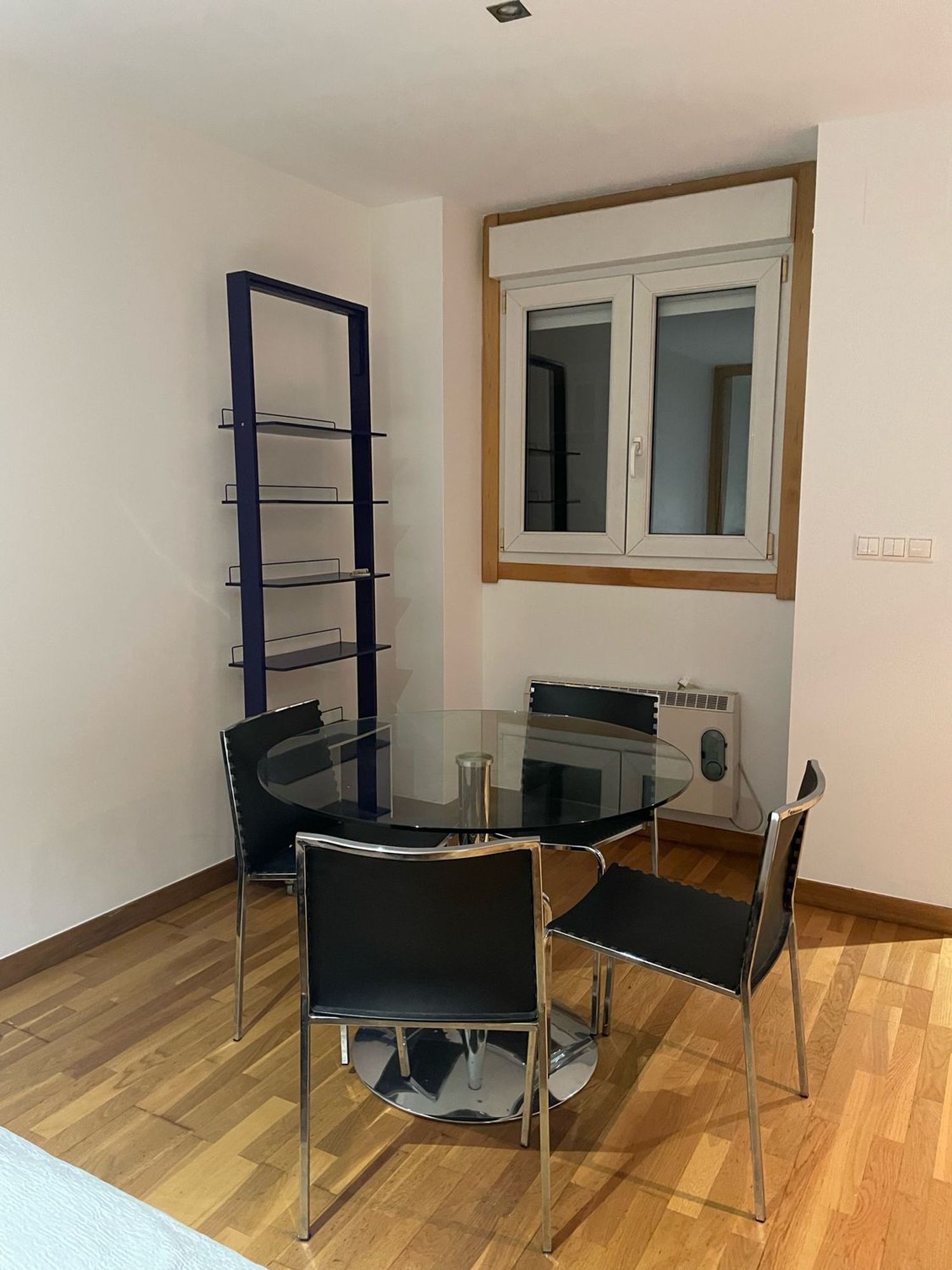 Estudio en calle Cervantes, 21 - Foto 2