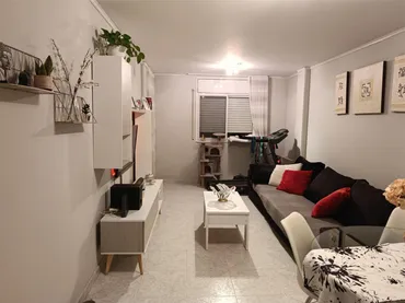 Piso en  Carrer Josep Anselm Clavé 18 - Foto 1
