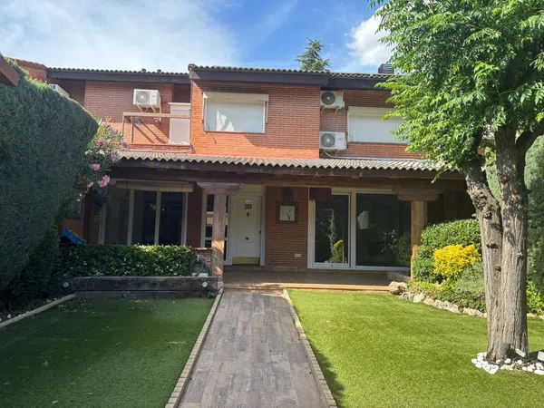 Chalet adosado en Avenida de Sóller, 11, El Pinar- Punta Galea - Foto 1
