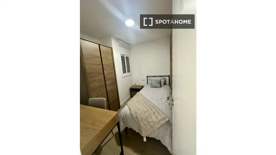 Piso en L'Hospitalet de Llobregat - Foto 2
