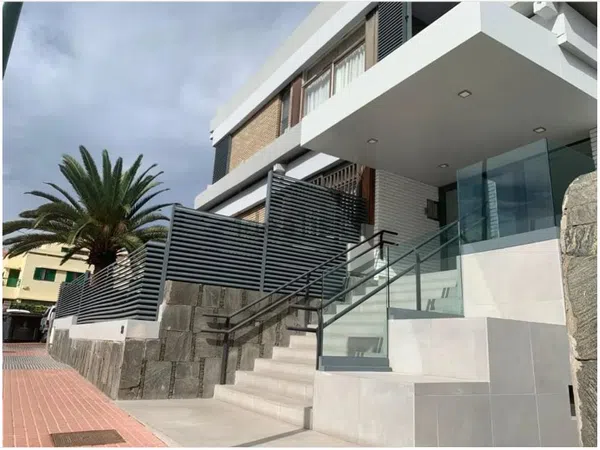 Estudio en calle Hermanos García de la Torre, 28