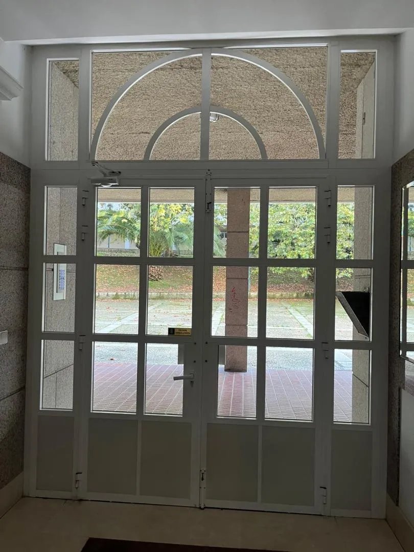 Piso en  Rúa Daniel Castelao 3 - Foto 10