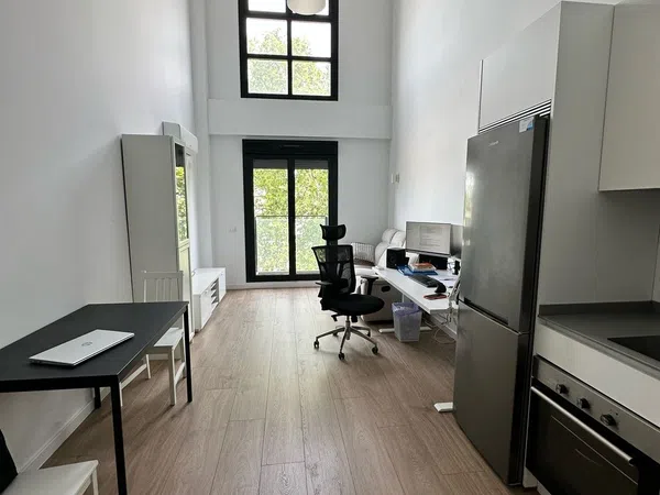 Piso en Avenida de los Pirineos, 3, Pol. Industrial sur - Foto 2