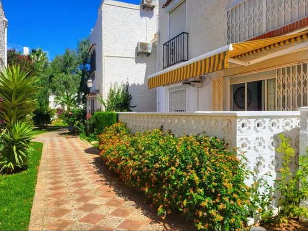 Chalet adosado en Avenida Esperanto, 12, Centro Internacional, Centro Internacional - Foto 3