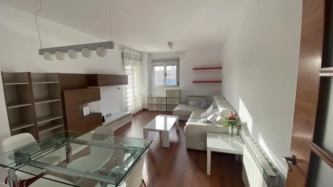 Piso en  Plaza Catedrática Asunción Linares 1 - Foto 5